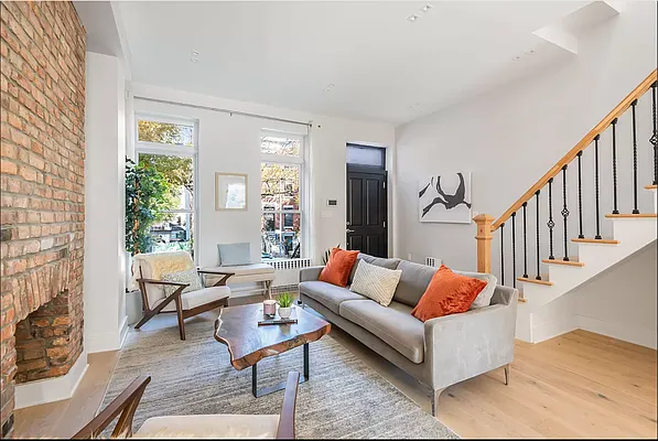 Rented by Compass | media 8