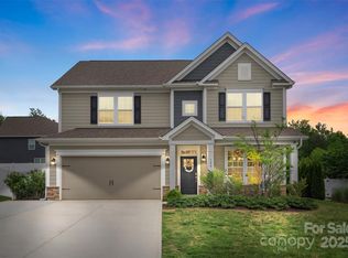 108 Wrangler Dr, Mooresville, NC 28115