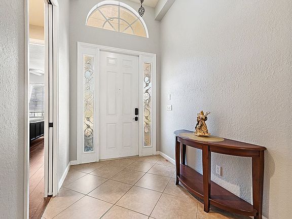 5th image of 1292 SE Fleming Way