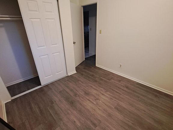 2nd image of 4906 W 98th St
