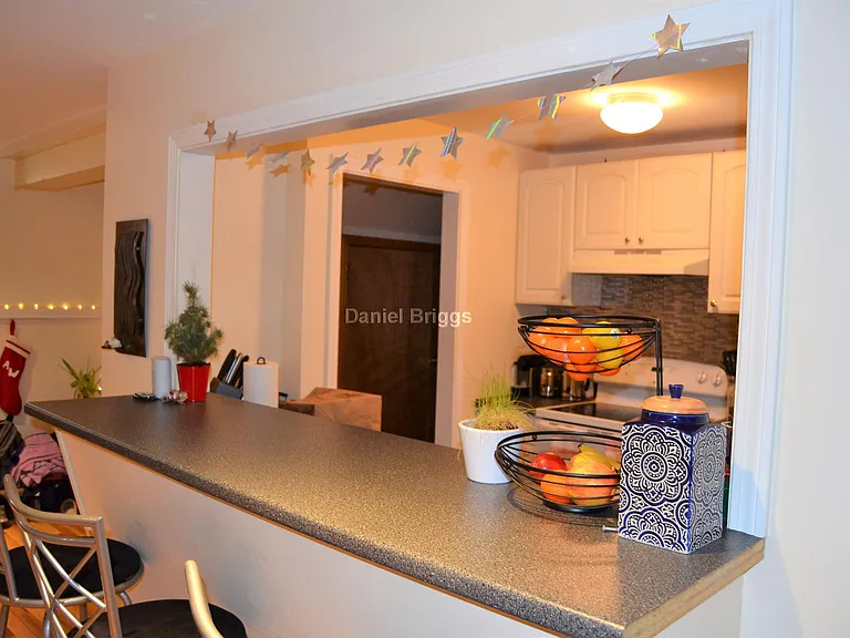 94 Pleasant St #1 — Photo 15