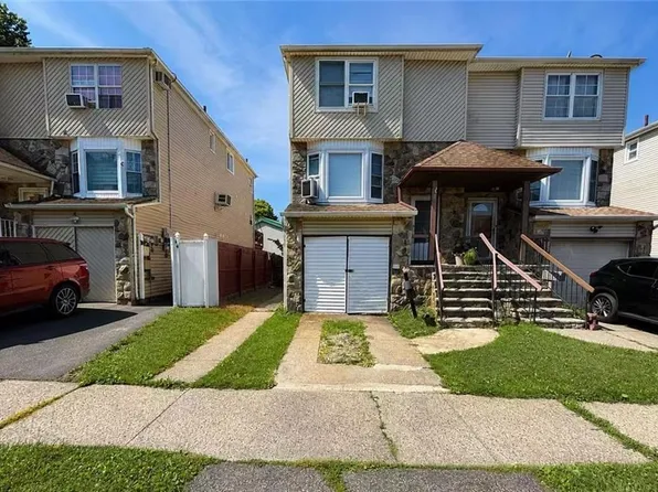 8 Field St, Staten Island, NY 10314