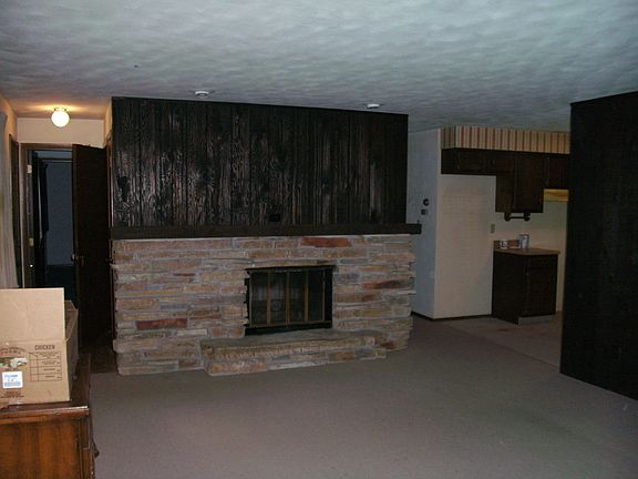 Family Rool with Massive lannon stone fireplace