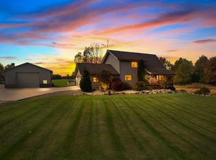 528 Boone Rd, Quincy, MI 49082