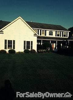 1st image of 7 Doggett Coat Pl