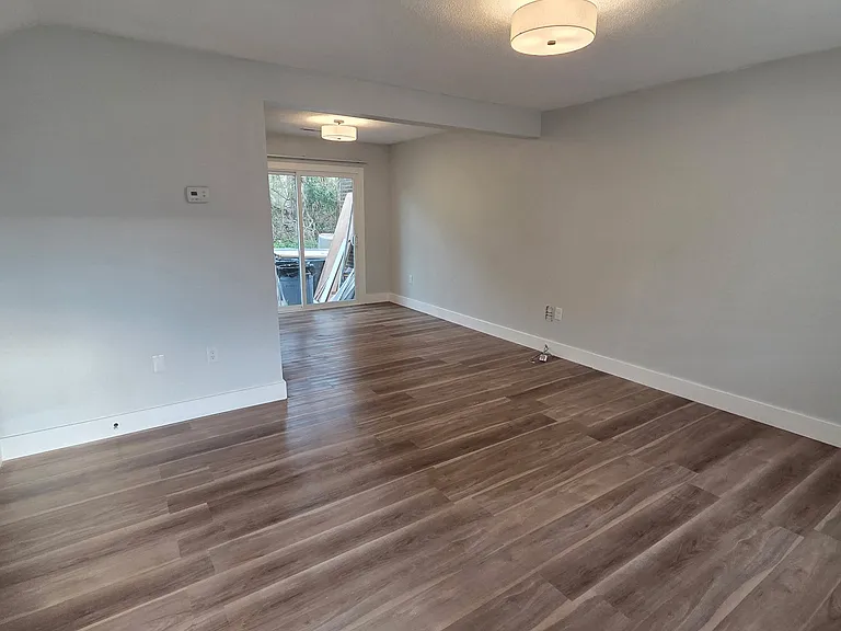 25 Martin St #17 — Photo 4