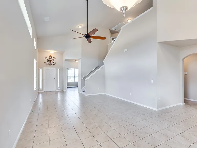 1549 Hamiltons Way — Photo 5