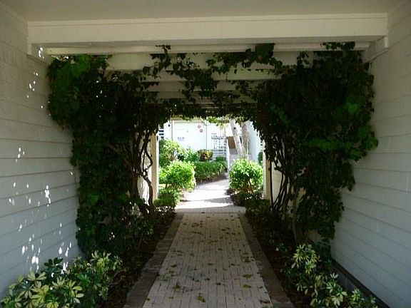 2nd image of 8430 Oceanside Dr #12