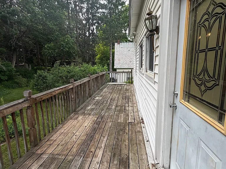 958 Main St #A — Photo 15