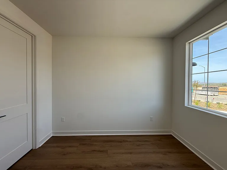 156 Coiner St — Photo 39
