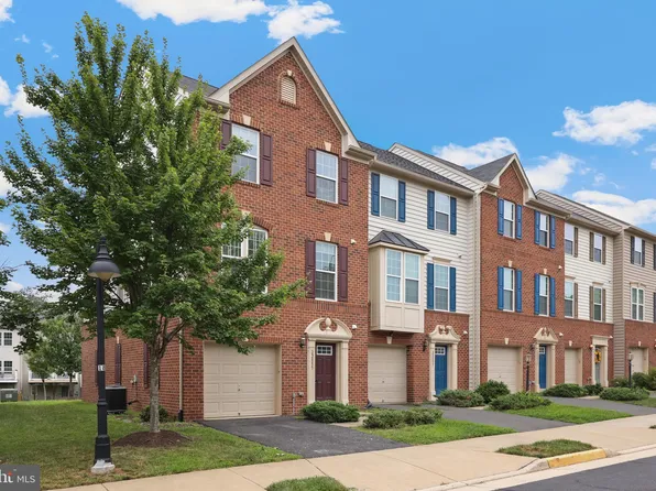 22855 Chestnut Oak Ter, Sterling, VA 20166