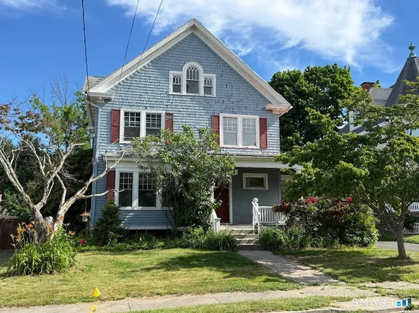 46 Merriman Street, Bristol, CT 06010