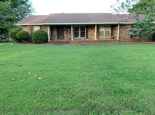 1804 Rush Rd, Sylacauga, AL 35150