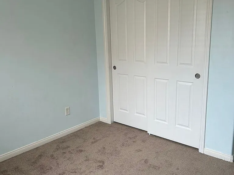 1925 Holt Rinehart Ave — Photo 14