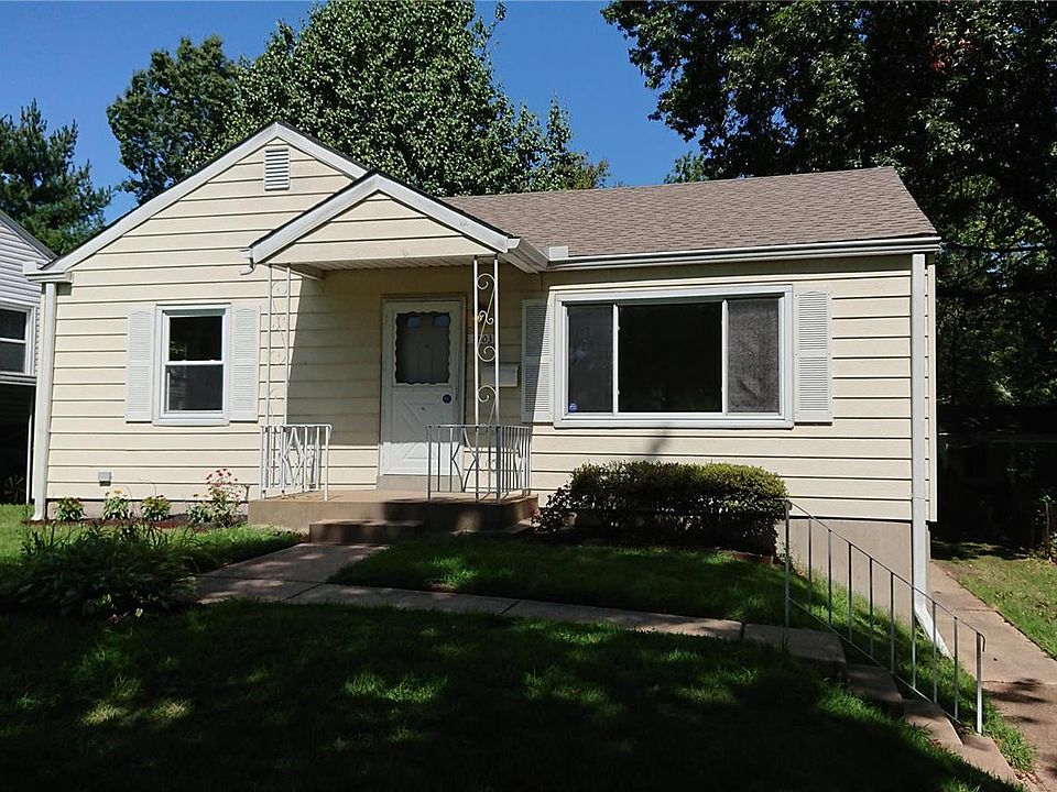 1st image of 9803 Lullaby Ln