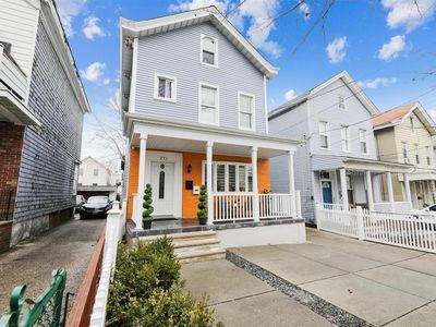 271 Cator Ave, Jersey City, NJ, 07305