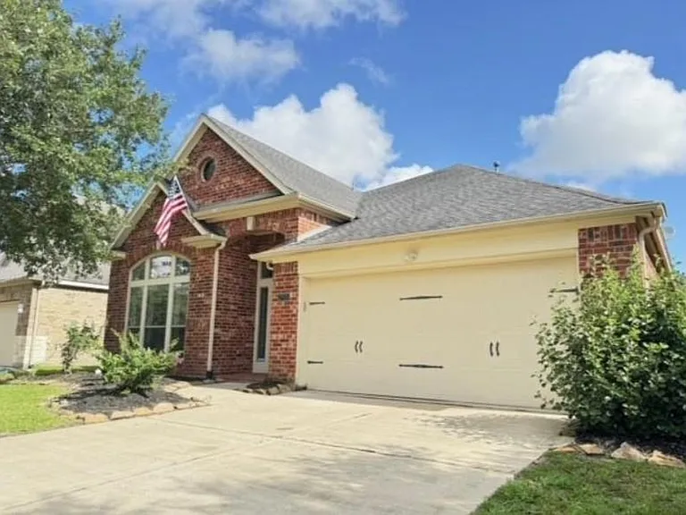 27926 Barberry Banks Ln — Photo 3