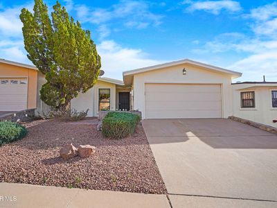 6160 Los Robles Dr, El Paso, TX, 79912