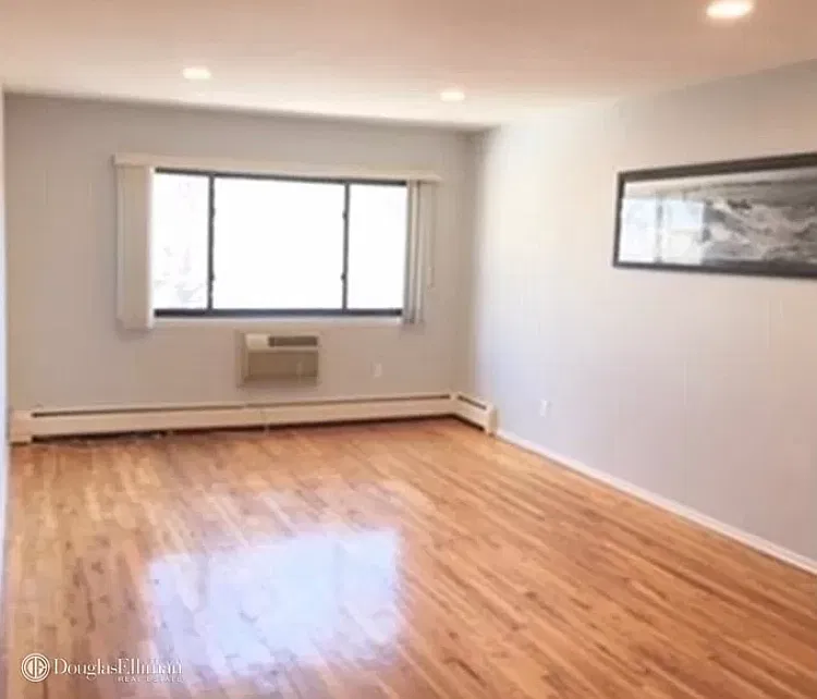 2121 Grove Street — Photo 1