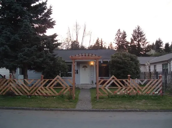 15853 27th Ave NE, Shoreline, WA 98155