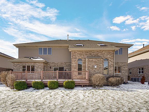 2nd image of 21131 Vivienne Dr