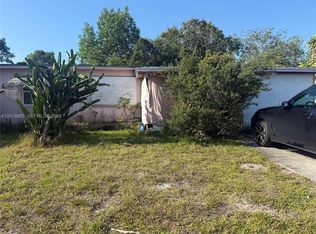 Lake Forest Sec 3, West Park, FL 33023