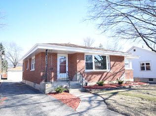 25 N Ardmore Ave, Villa Park, IL