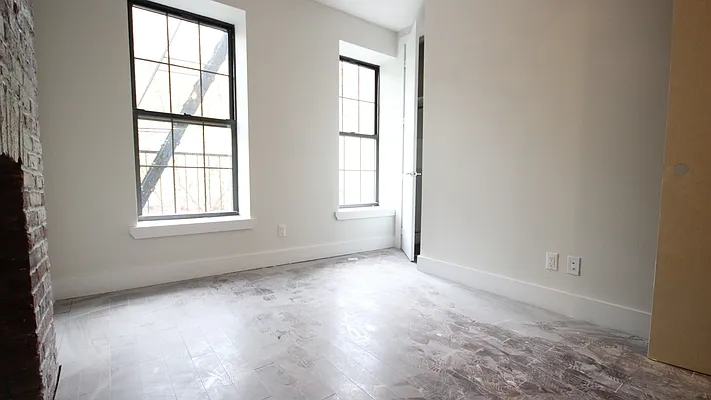 Rented by Nooklyn NYC LLC | media 8