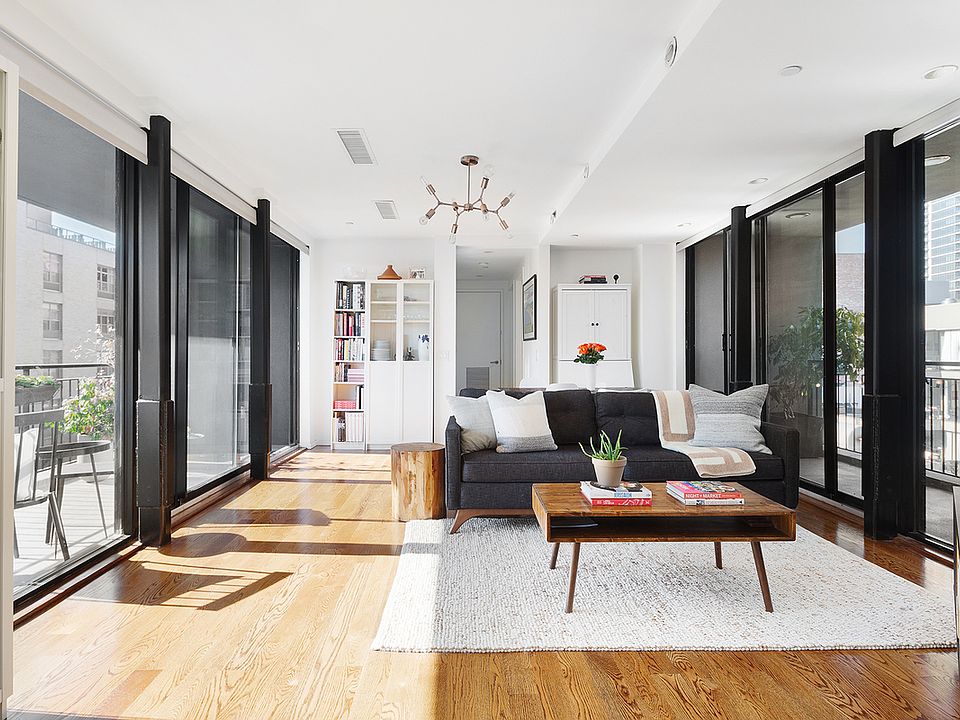1st image of 268 Wythe Ave APT 5B