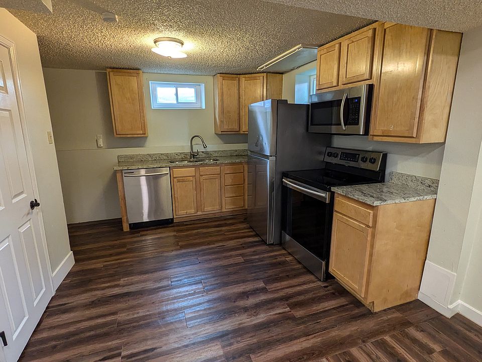 1st image of 3685 Ivanhoe St #B