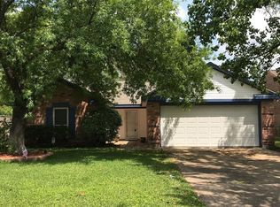 9506 Poynes Dr, Houston, TX 77065