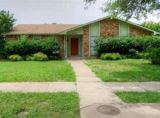 1936 Rambling Ridge Ln, Carrollton, TX 75007