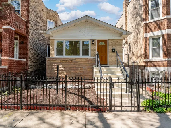 932 N Ridgeway Ave, Chicago, IL 60651