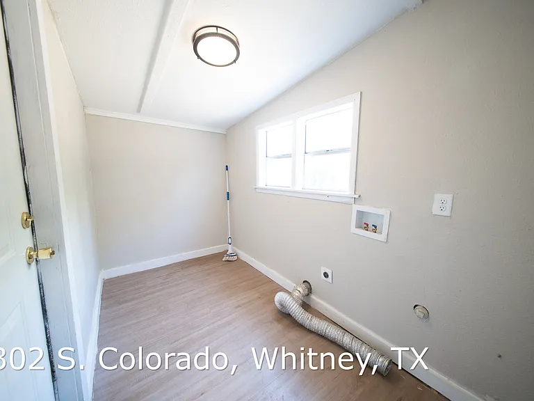 302 S Colorado St — Photo 23