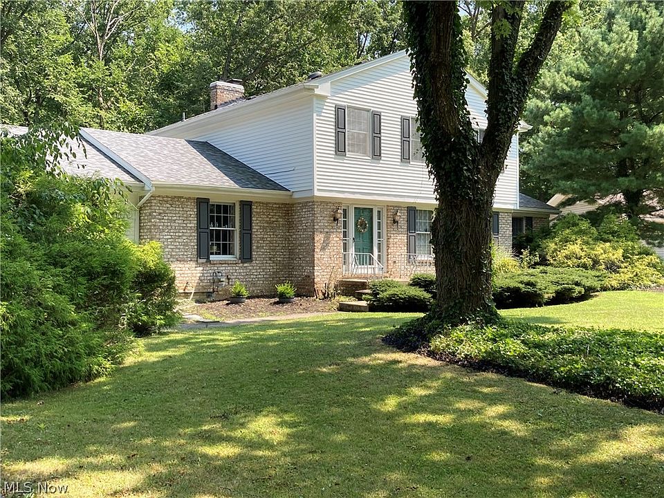 1st image of 553 N Briarcliff Dr