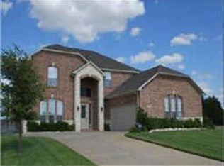 618 Saddlebrook Dr, Desoto, TX 75115