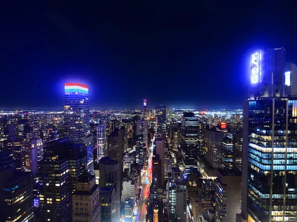 432 Park Avenue image 8 of 20