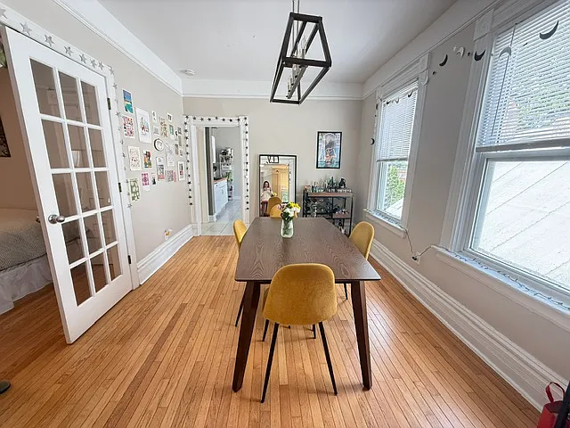 1636 N Claremont Ave #2 — Photo 4