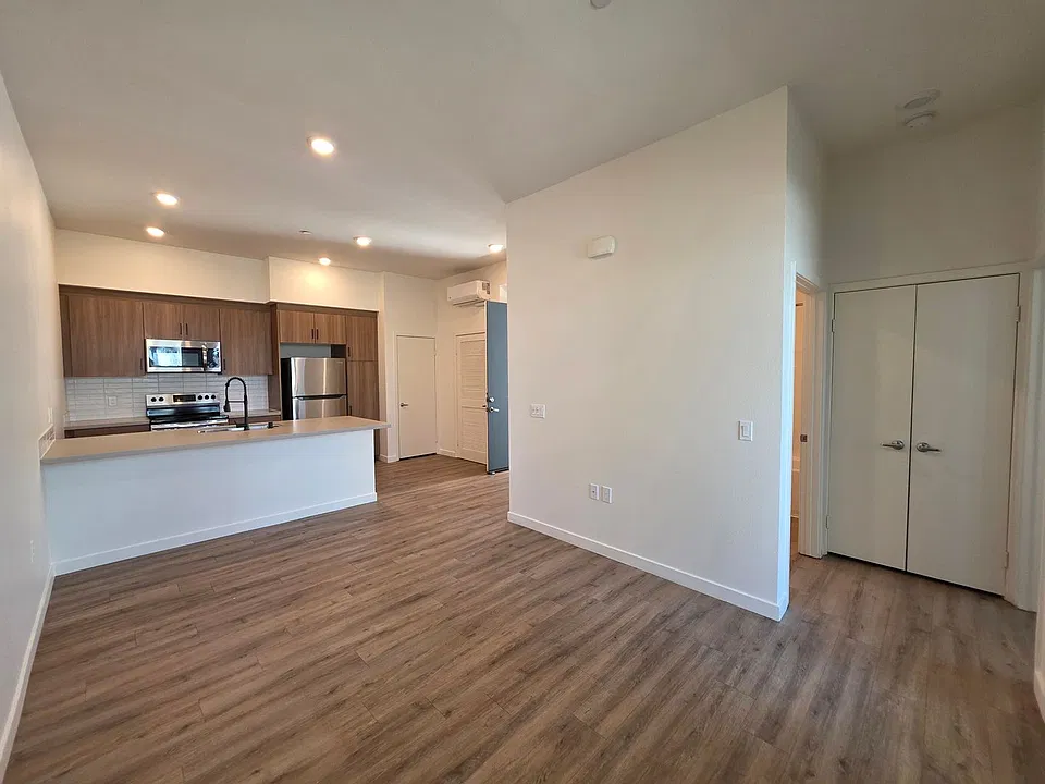 611 Highland Ave