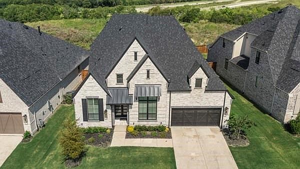 1st image of 2432 Rose Run Way