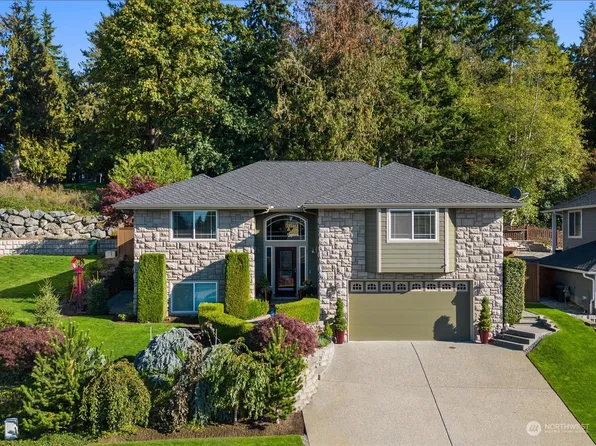 18311 Hawksview Drive, Arlington, WA 98223