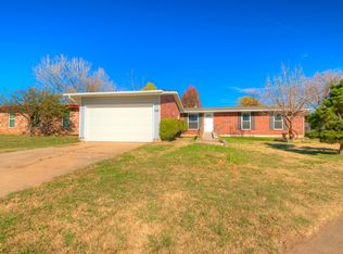 2313 Memphis Dr, Norman, OK 73071