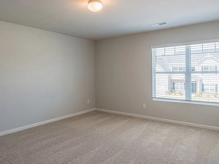 308 Geranium St — Photo 1