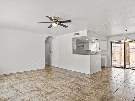 3rd image of 2699 Smoketree Ave N