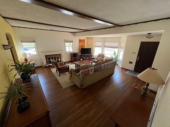 2nd image of 1138 Virginia Ave