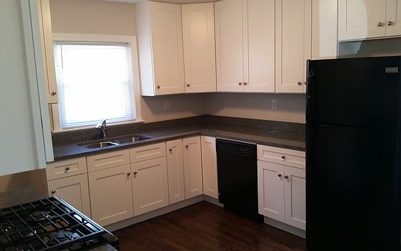 5th image of 1512 Hosmer St
