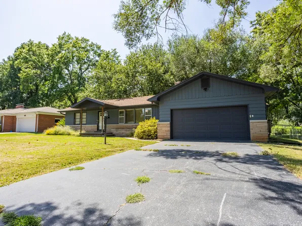 2123 S Prairie Lane, Springfield, MO 65804