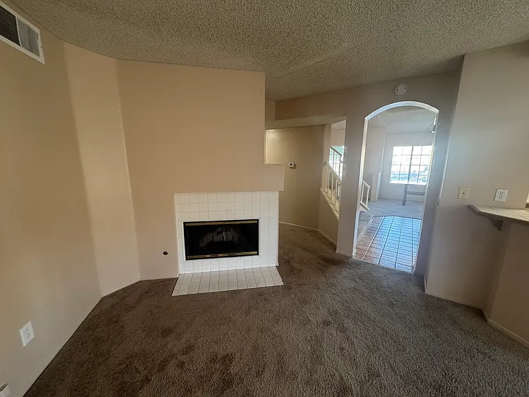 2901 Snow Creek Ln — Photo 14