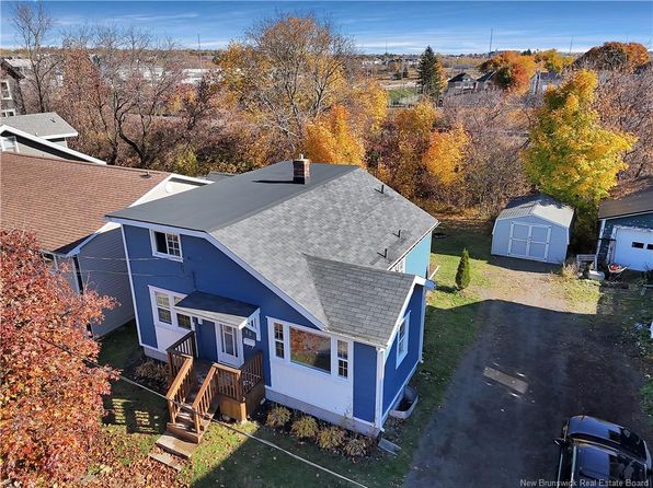 23 Halls St, Moncton, NB E1C 5B1