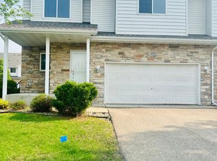 20523 Keystone Ave, Lakeville, MN 55044